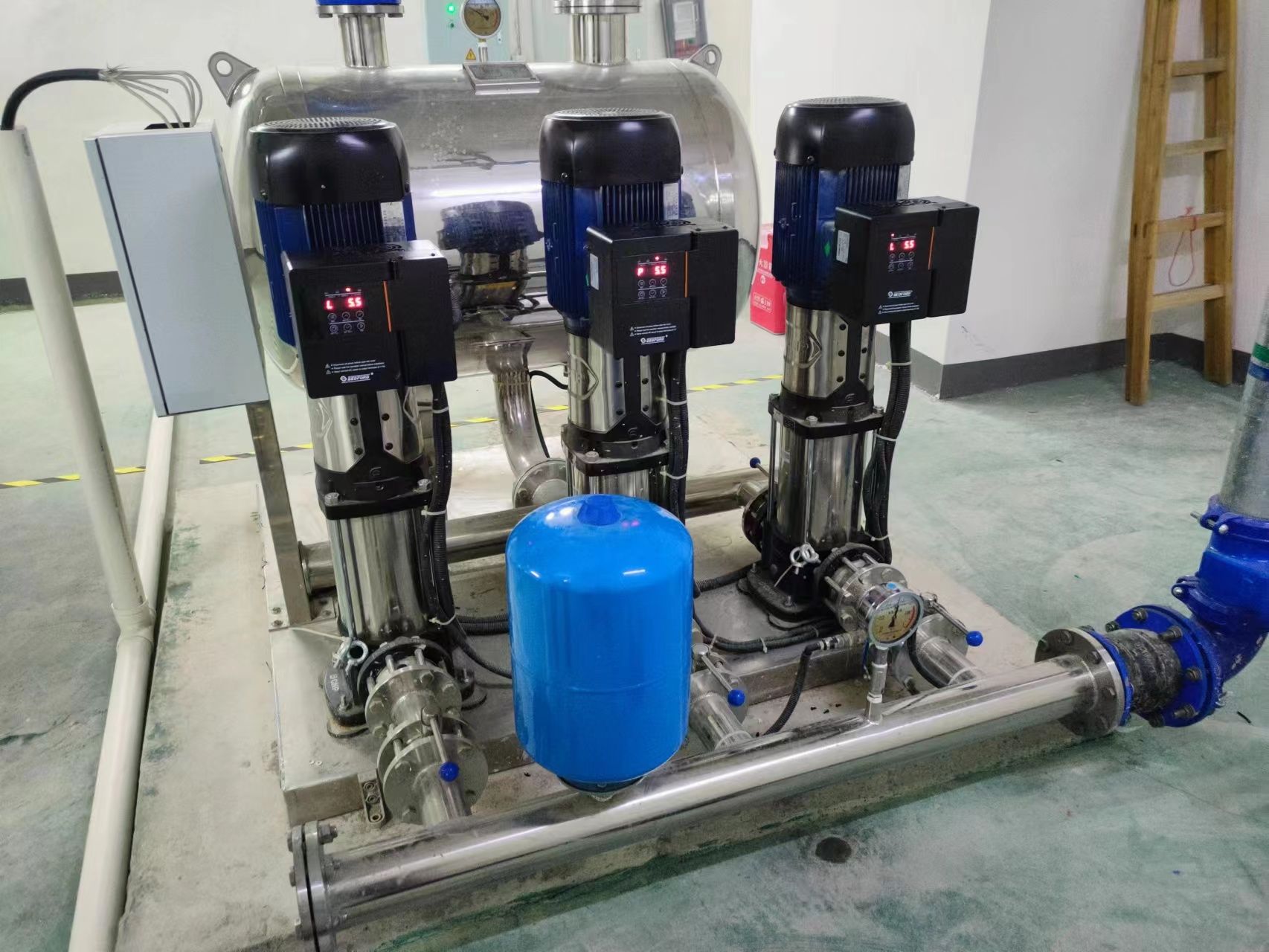 Bedford Multi-Stage Electric Water Pump