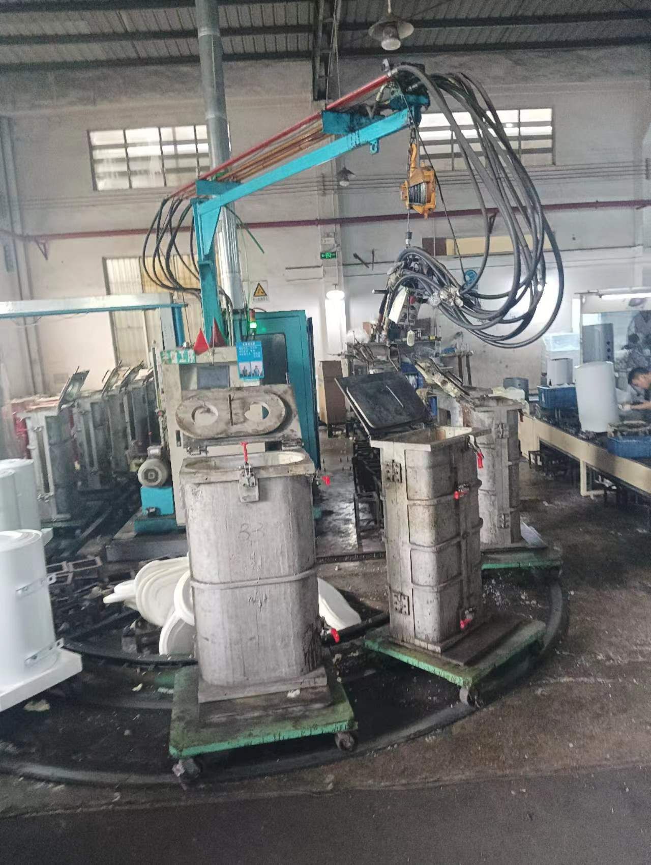Polyurethane Foam Injection Machine