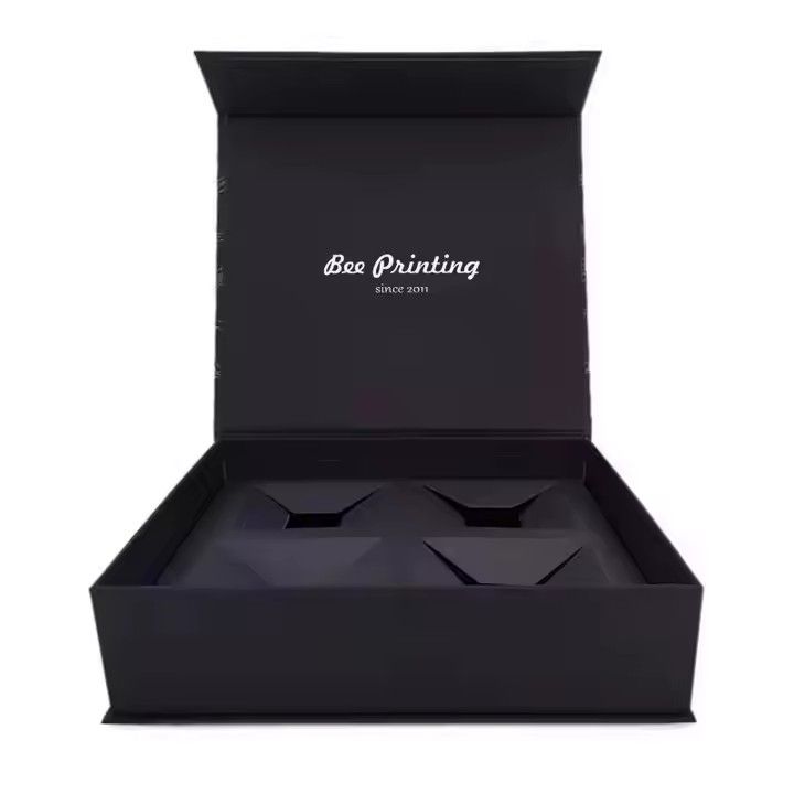 Custom Luxury Satin Insert Magnetic Gift Box Packaging Solution