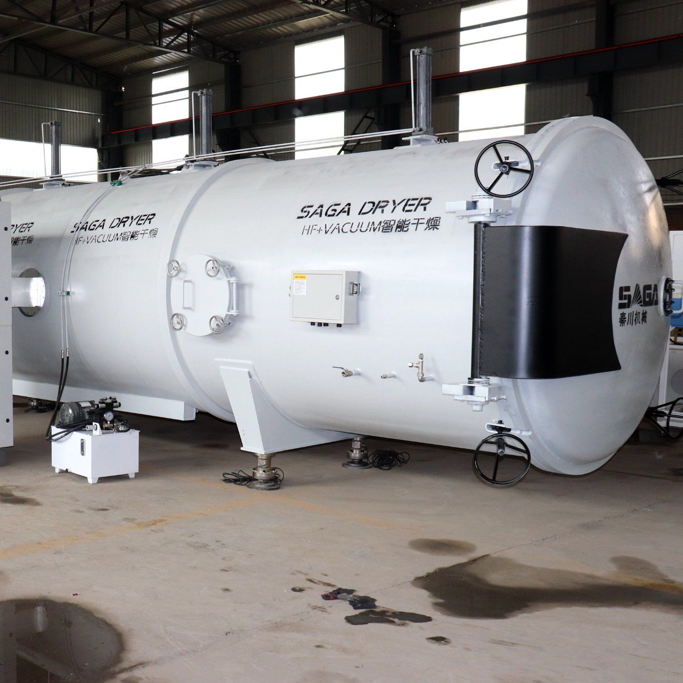 Saga's Radio Frequency Generator Vacuum Wood Drying Chamber