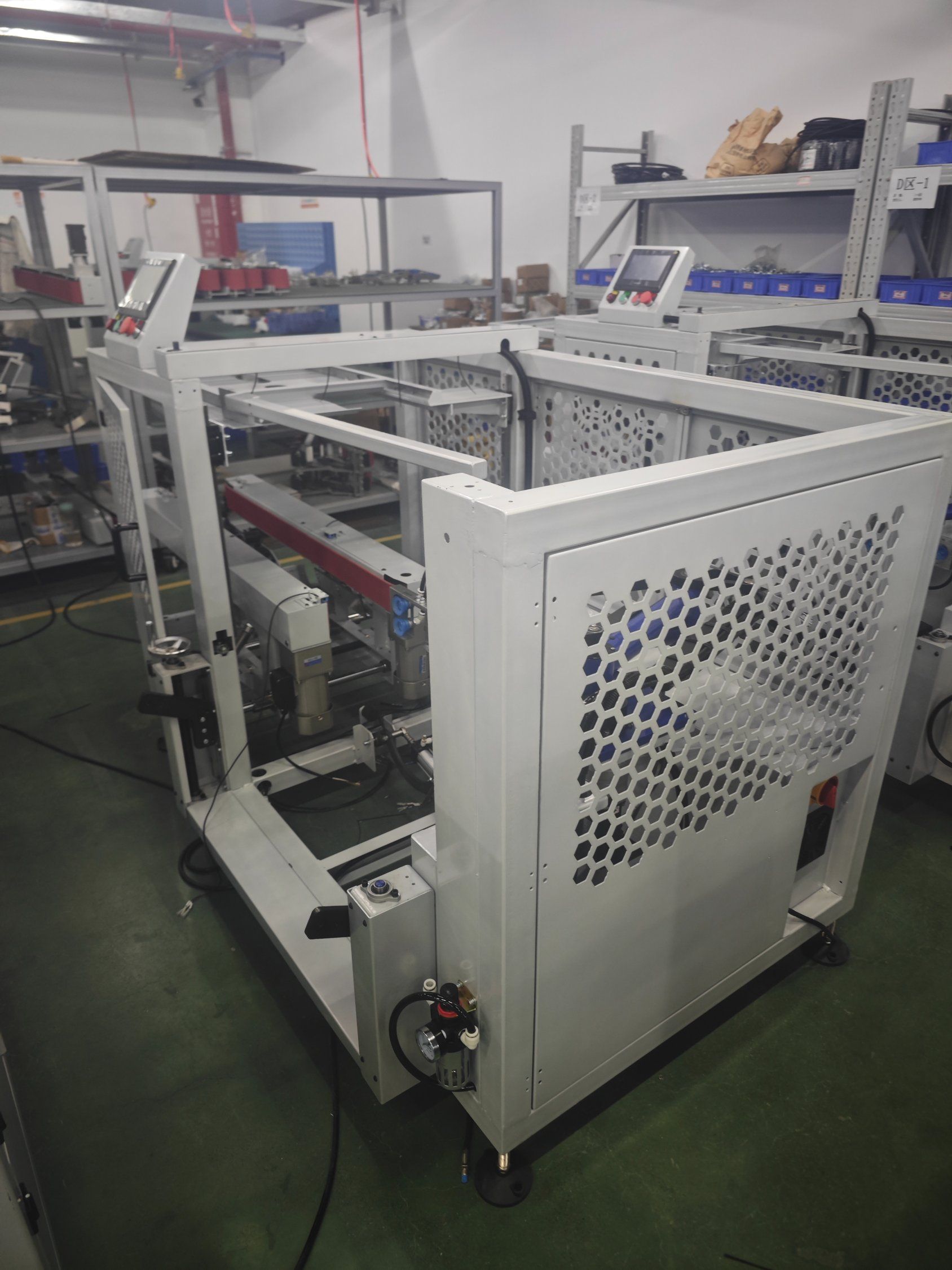 Automatic Case Erector with Adhesive Tape and Bottom Sealing for Carton Boxes