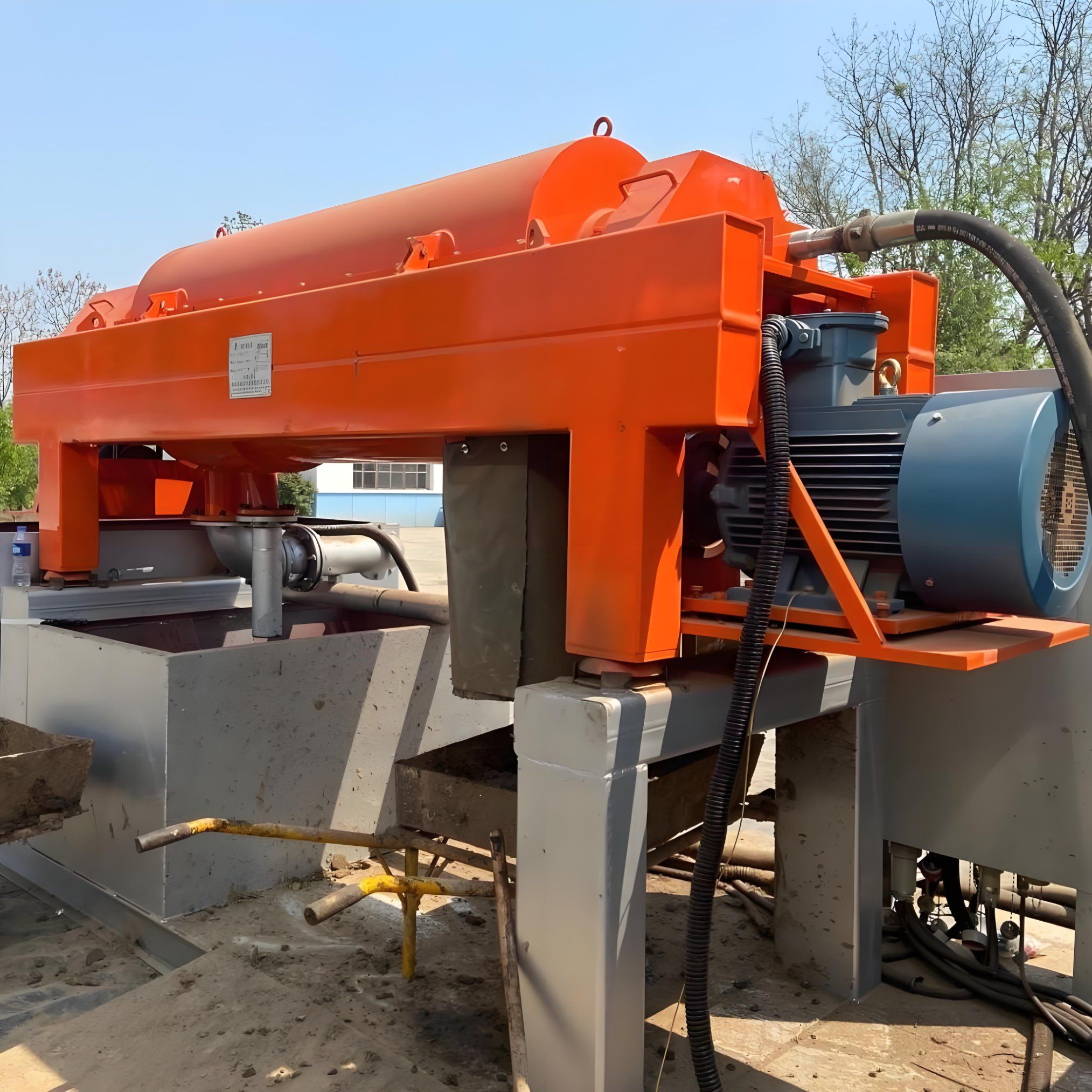 Decanter Centrifuge for Metal Separation from Wastewater Sludge