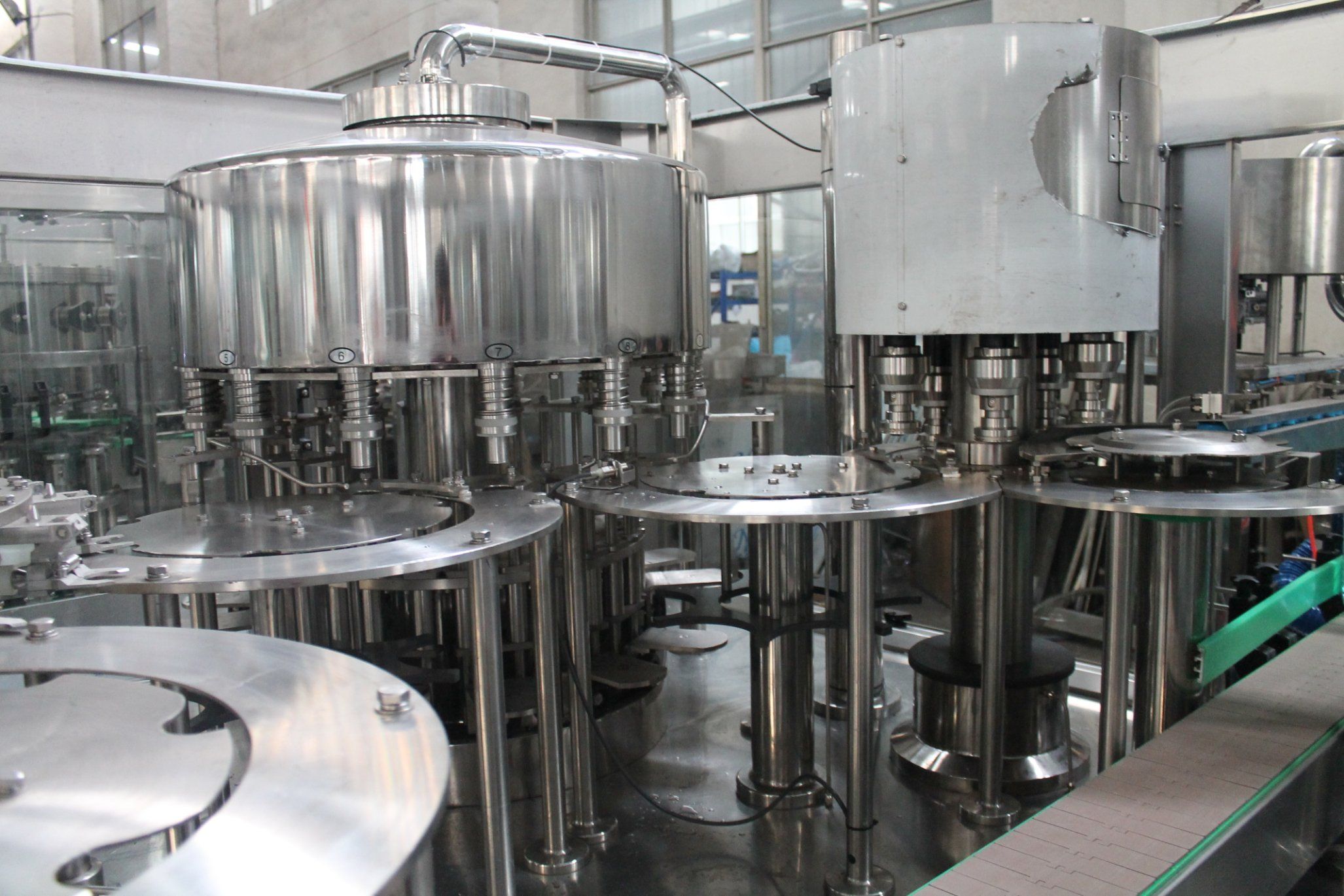 3-in-1 Filling Machine with Safety Device for Feeding and Capping