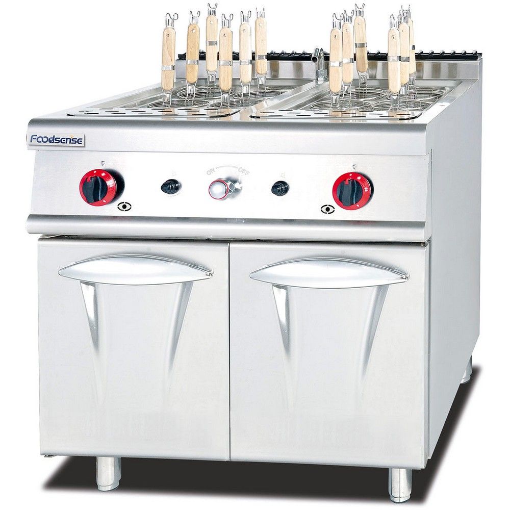 4-Burner Gas Range with Griddle and Oven for Commercial Kitchens