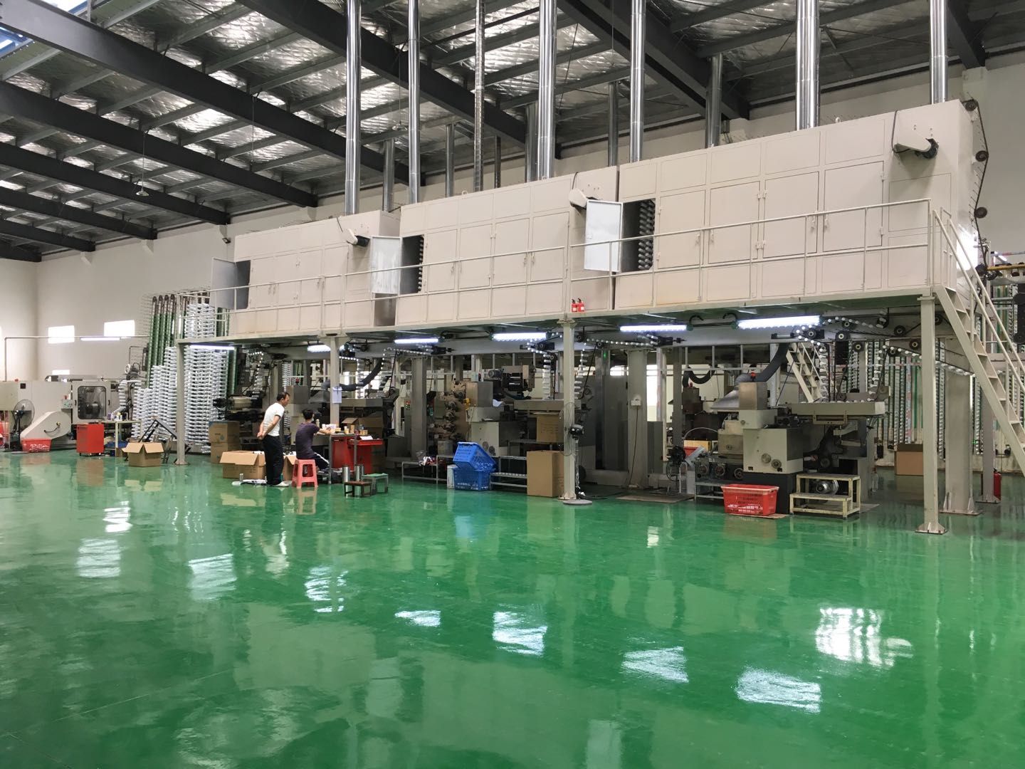 Aluminum Deodorant Bottle and Beverage Can Manufacturing Machine